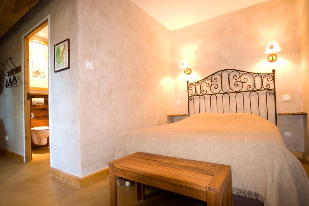 B&B La Cerisaie Francheleins Room photo